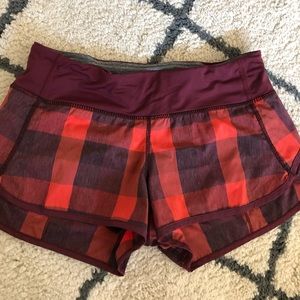 Lululemon size 4 speed shorts